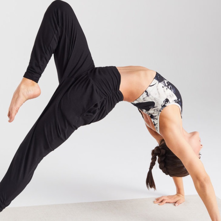 Fig 3 Bamboo yoga outfit