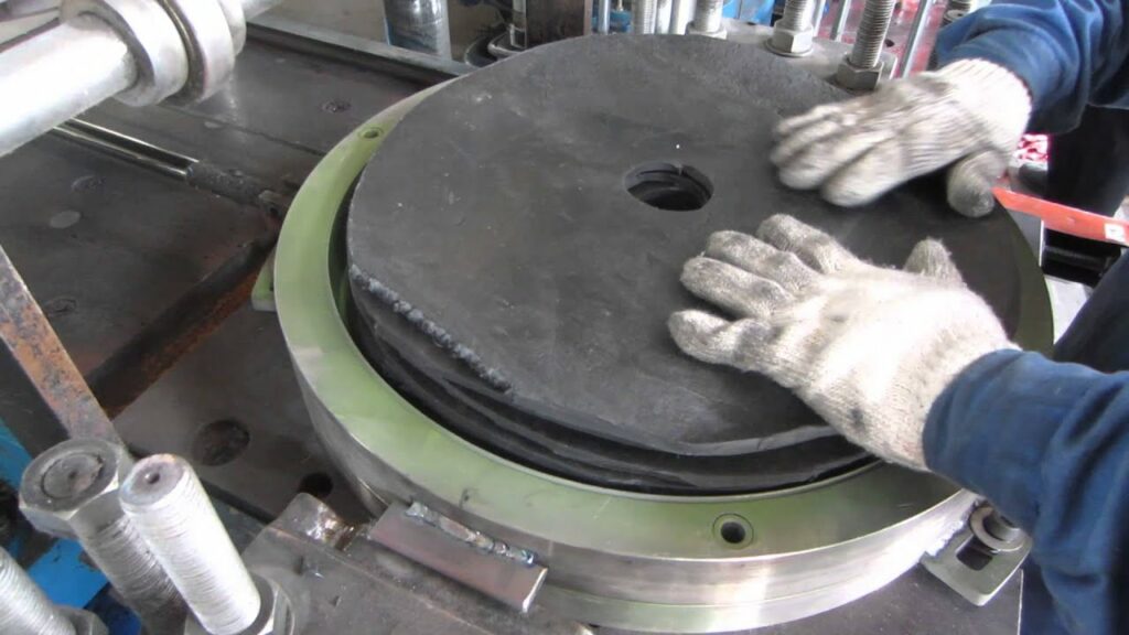 Olympic Bumper Plates China 37 Figure 02 The Milling Process.