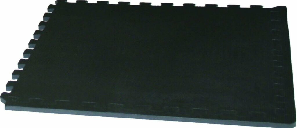 Wholesale Thick Exercise Mats 11 Figure 7 Floor protecting exercise mat