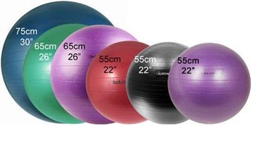 Figuur 8 Verschillende kleuren en maten yogaballen Afbeelding src Yogakinetics