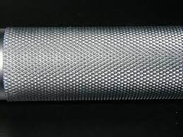 Strongman Log Bar for Sale 9 figure 5. Knurling on the handles of strongman log bar